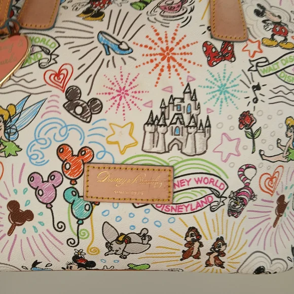 🏰✨️Dooney and Bourke- Disney Sketch Edition- Large Tote Bag - Picture 14 of 16